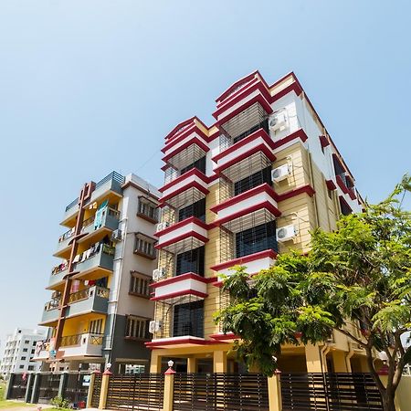 Отель Oyo 8818 Coral Residency Newtown Liluah Экстерьер фото
