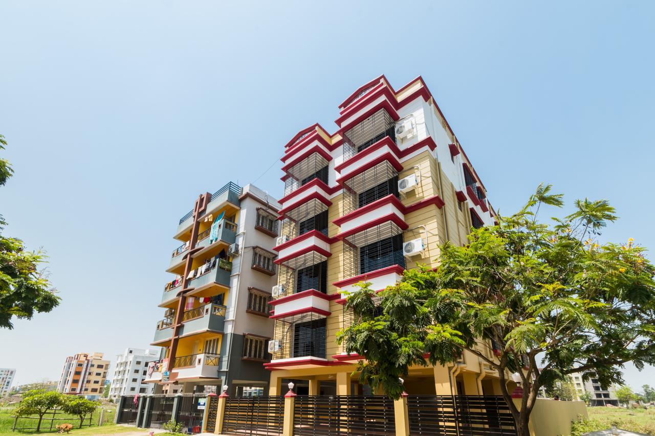 Отель Oyo 8818 Coral Residency Newtown Liluah Экстерьер фото